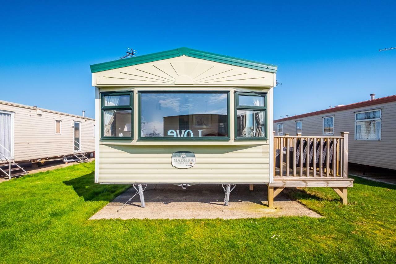 Caravan Beach Holiday Hotel Saint Osyth Kültér fotó